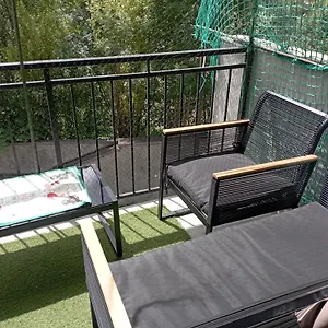 Au Pied Des Montagnes. Appartement